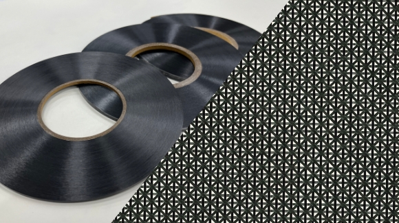 炭素繊維　中間素材（スリットテープ・多軸組布）のイメージ